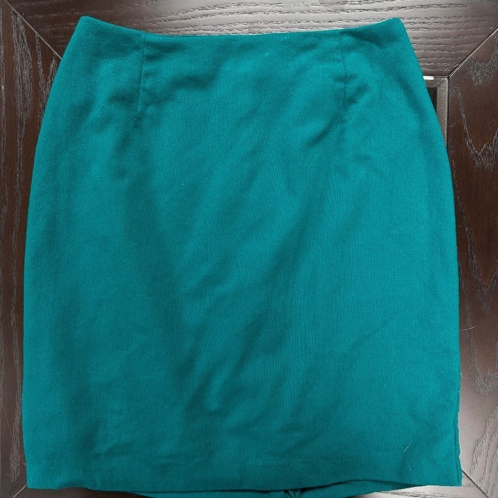 *ANN TAYLOR* Green Vintage Pencil Skirt Size 10